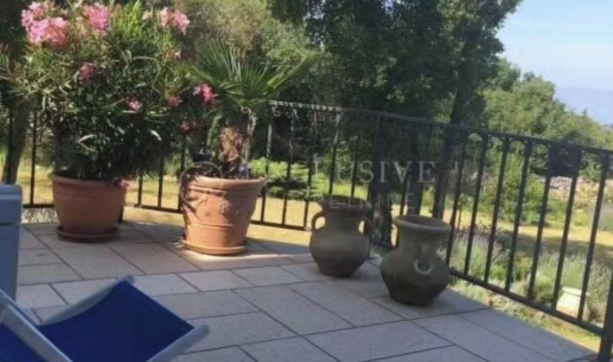 Photo of Patio Balcony in Hreljin