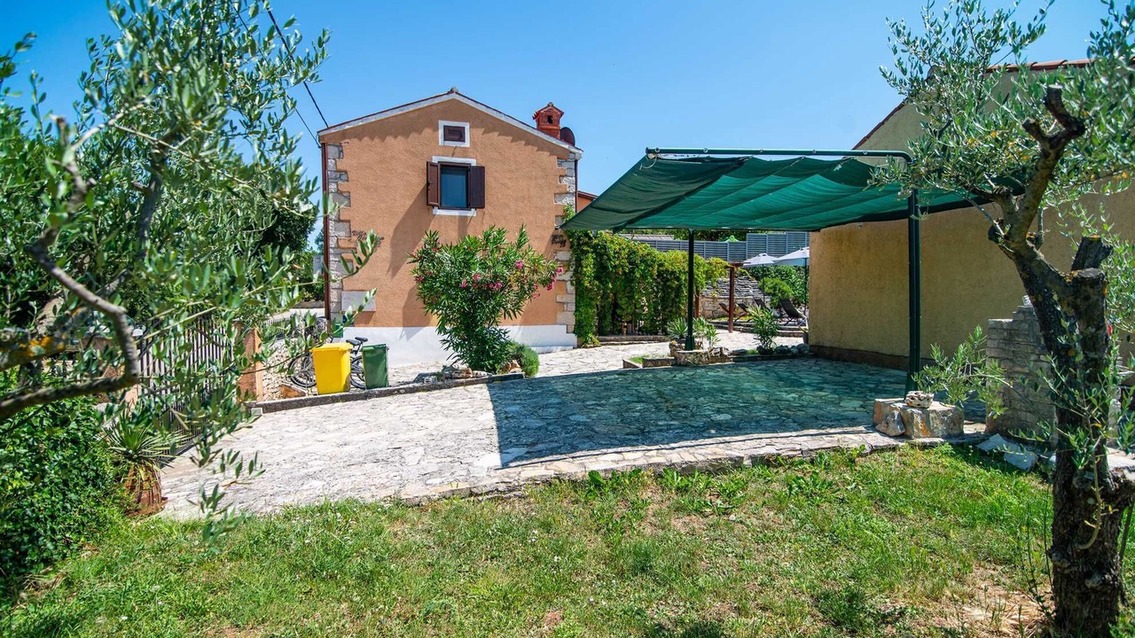 Photo of Outdoor in Rakalj