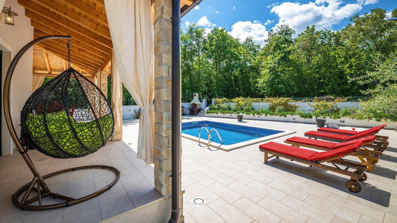 Photo of Outdoor in Belavici