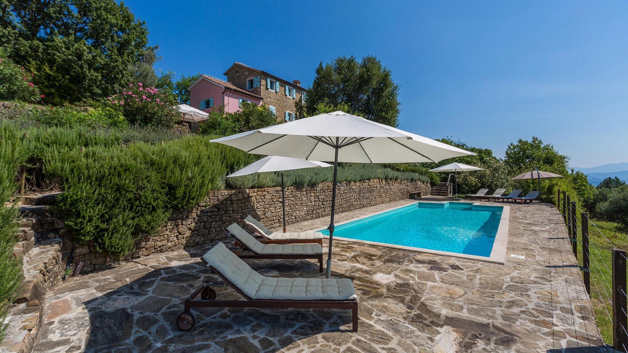 Photo of Outdoor in Oprtalj