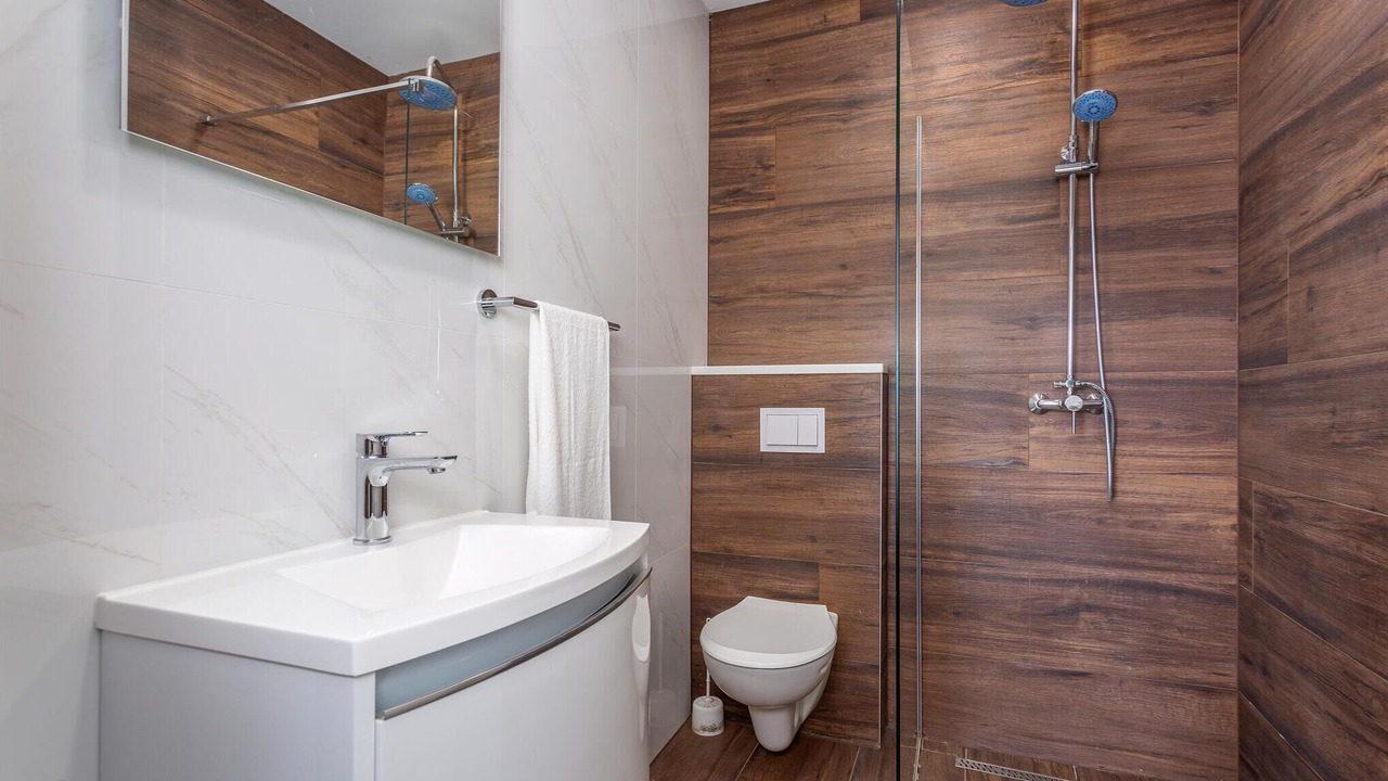 Photo of Bathroom in Sarsoni