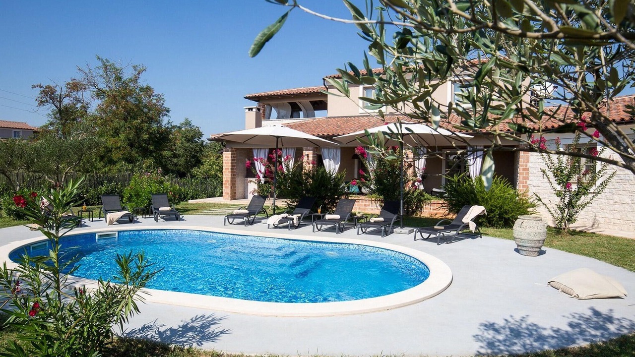 Photo of Outdoor in Divsici