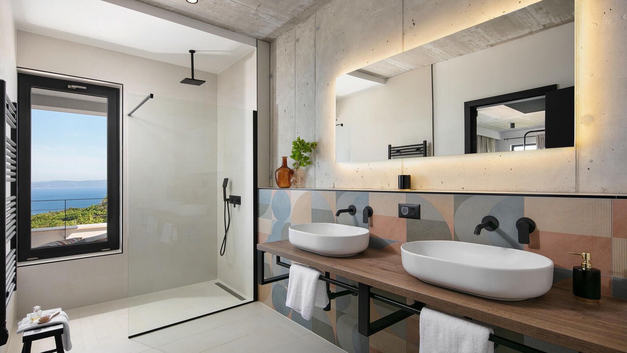 Photo of Bathroom in Crni