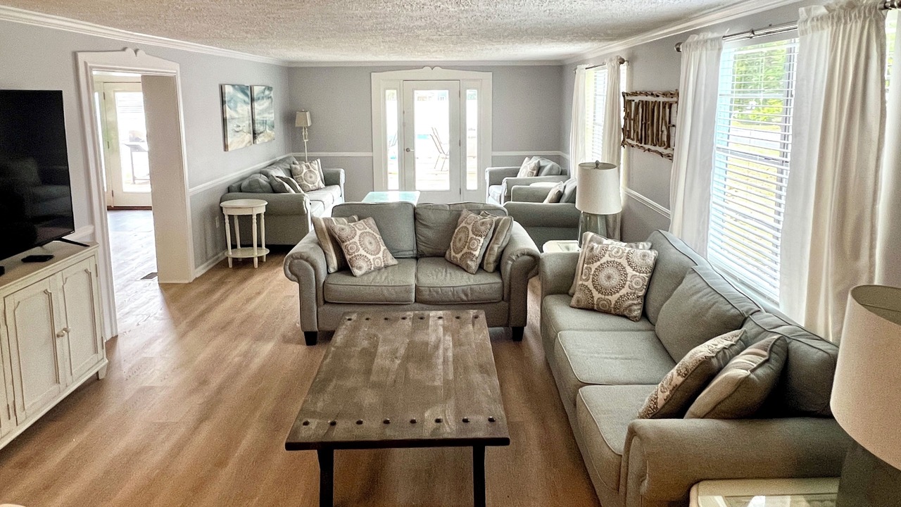 Photo of Bedroom in Tybee Island