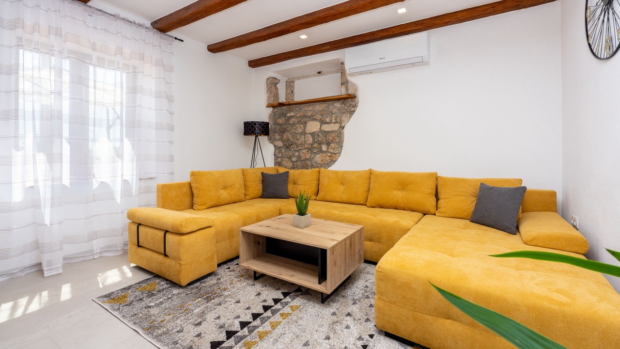 Photo of Livingroom in Dramalj