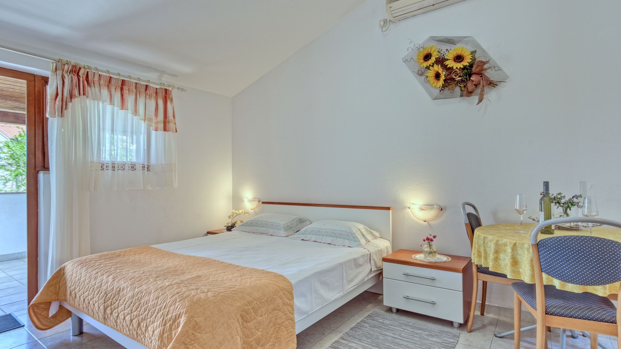 Photo of Bedroom in Banjole
