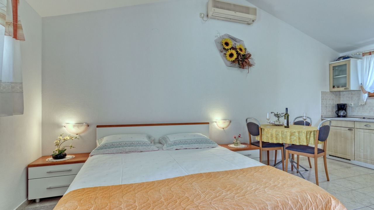 Photo of Bedroom in Banjole