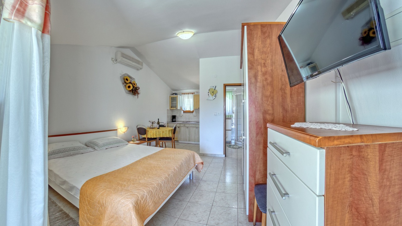 Photo of Bedroom in Banjole