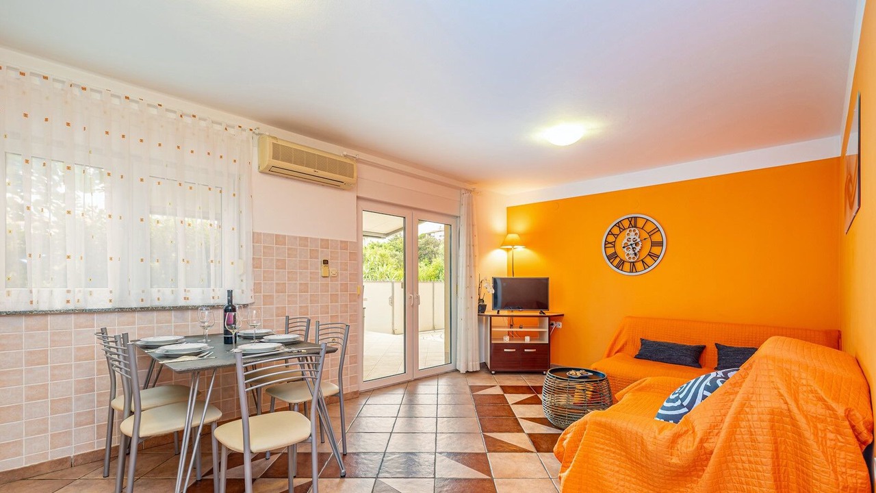 Photo of Livingroom in Vinkuran