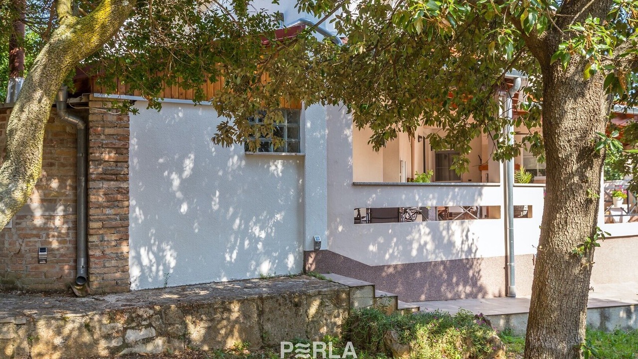 Photo of Outdoor in Vinkuran