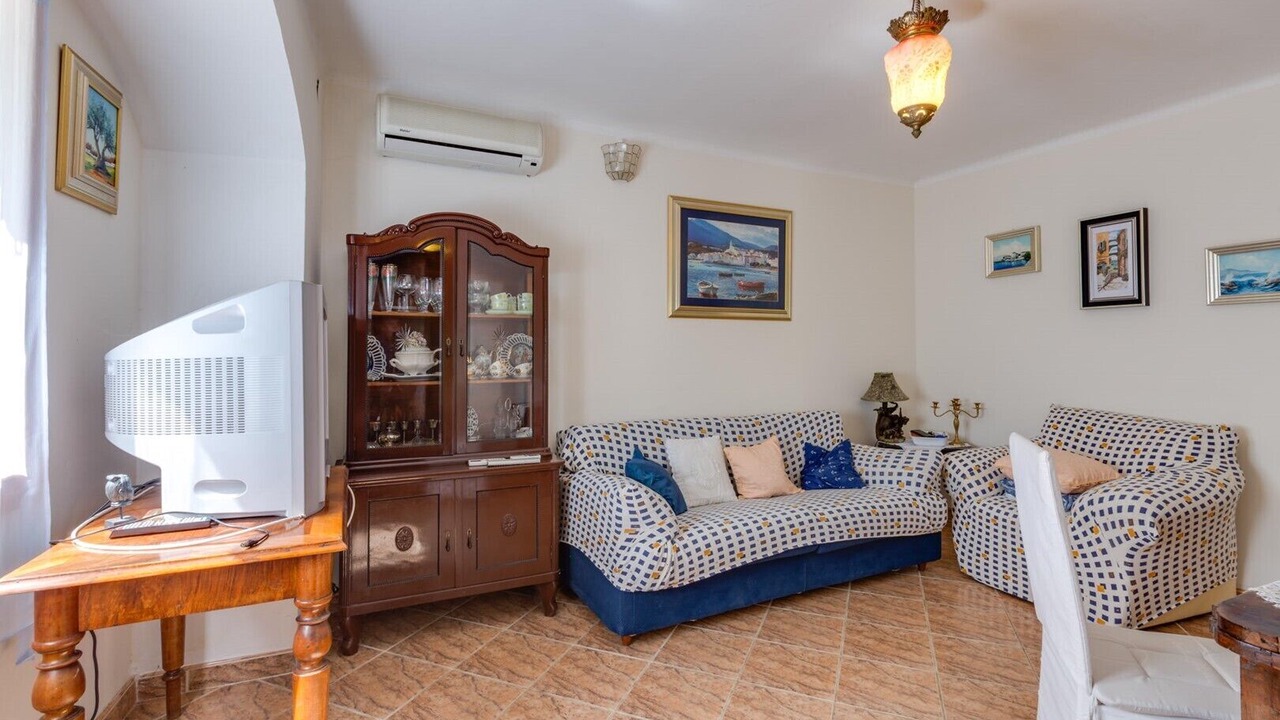 Photo of Livingroom in Nerezine