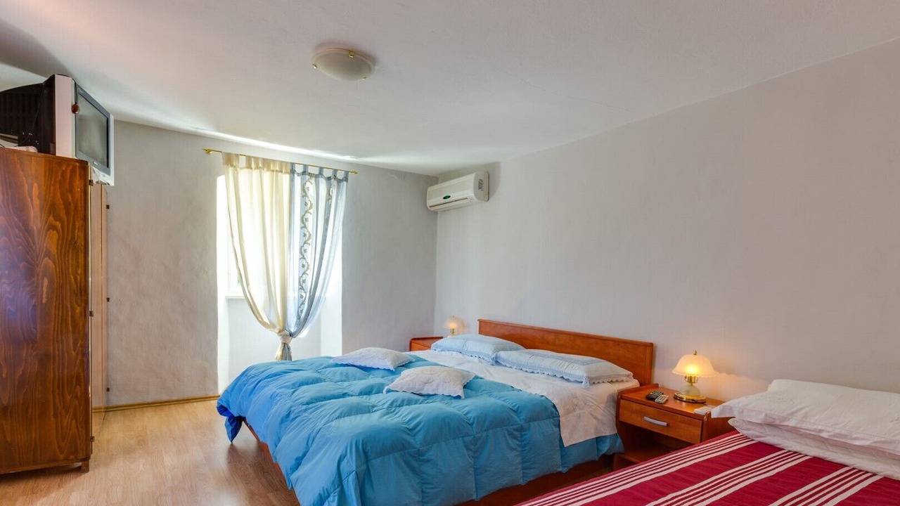 Photo of Bedroom in Nerezine