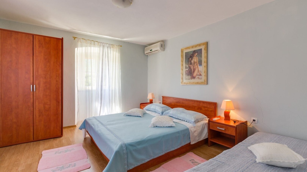 Photo of Bedroom in Nerezine