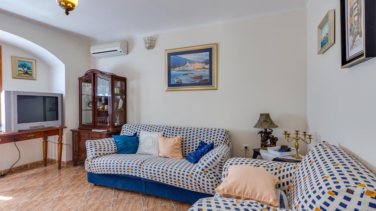 Photo of Livingroom in Nerezine