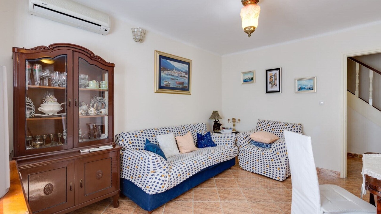 Photo of Livingroom in Nerezine