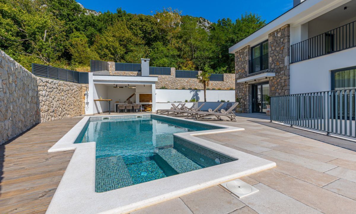Photo of Outdoor in Bribir