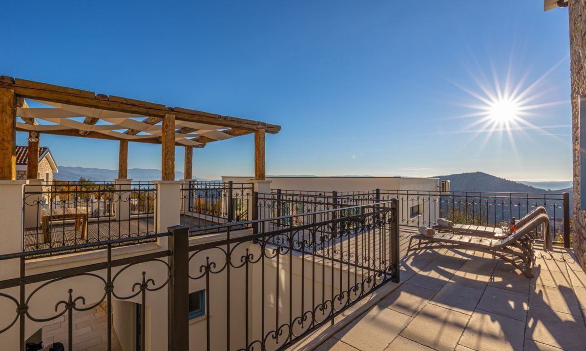 Photo of Patio Balcony in Bribir