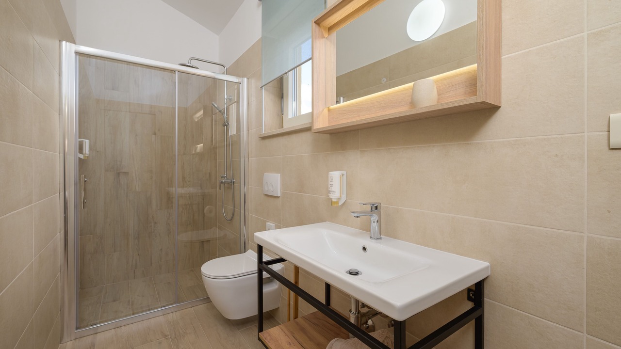 Photo of Bathroom in Orbanici