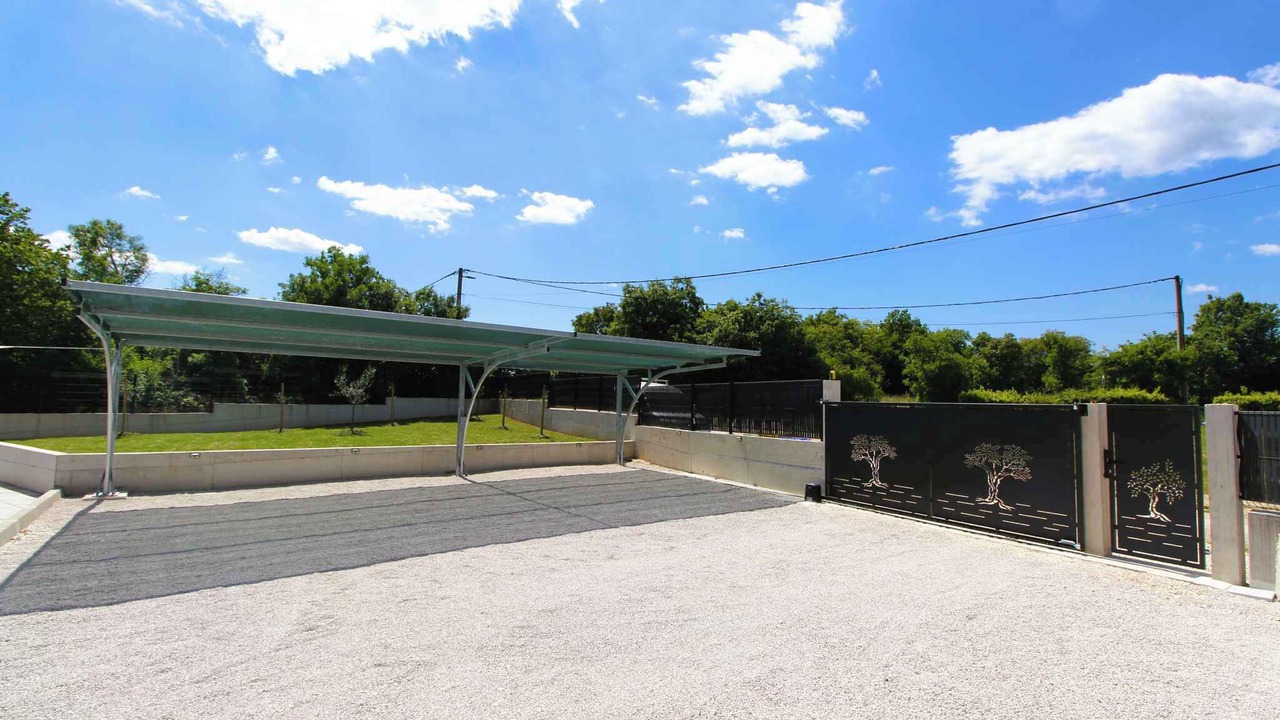 Photo of Outdoor in Marceljani