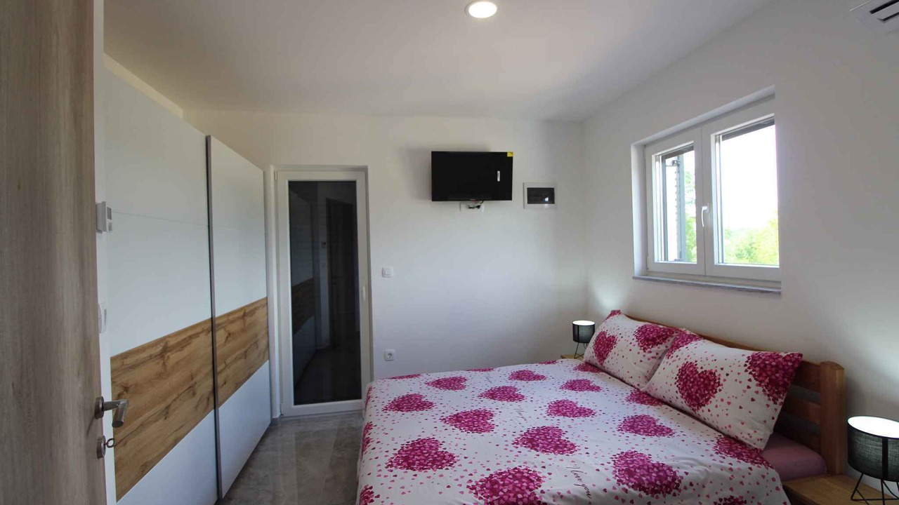 Photo of Bedroom in Marceljani