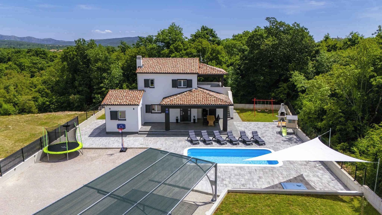Photo of Outdoor in Marceljani