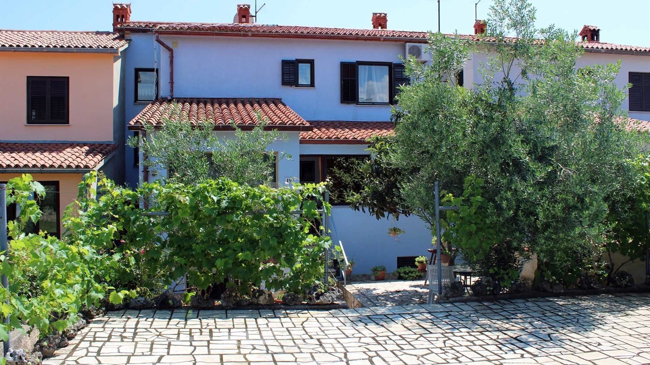 Photo of Outdoor in Vinkuran
