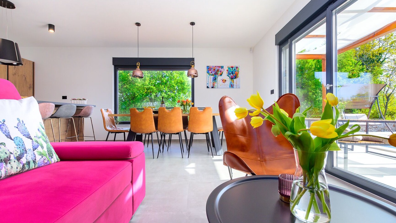 Photo of Livingroom in Orihi