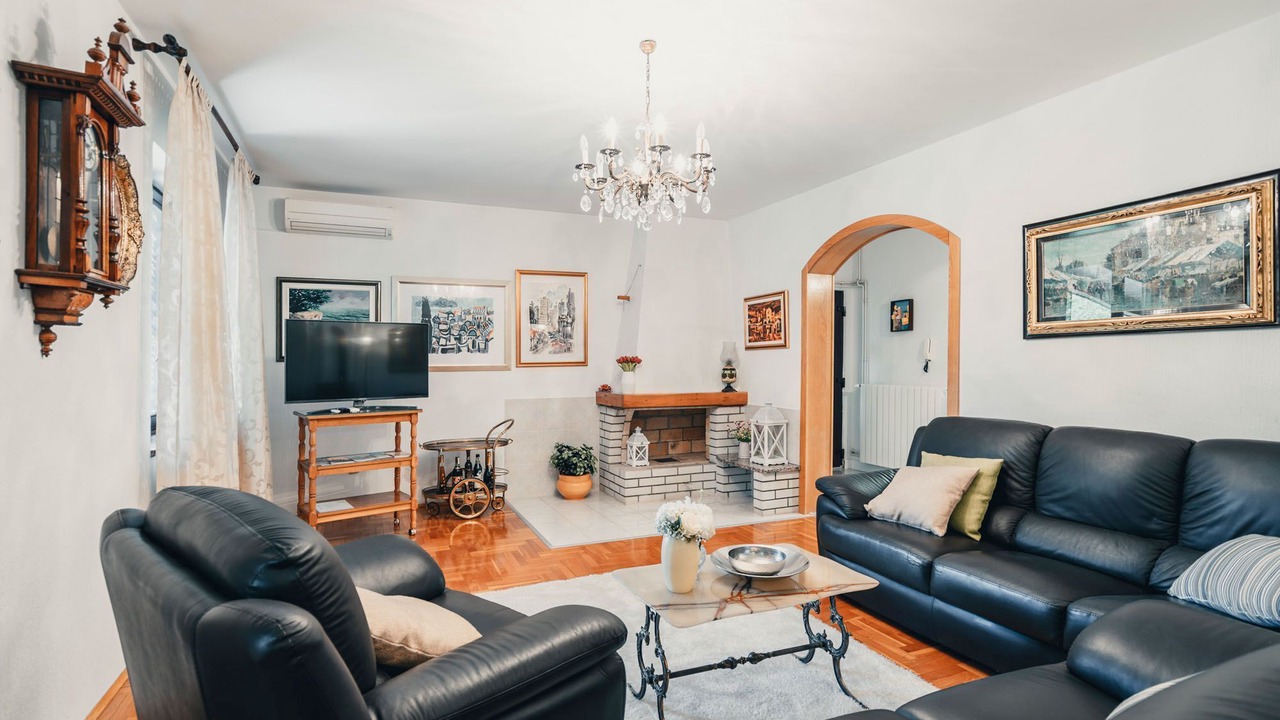 Photo of Livingroom in Bakar