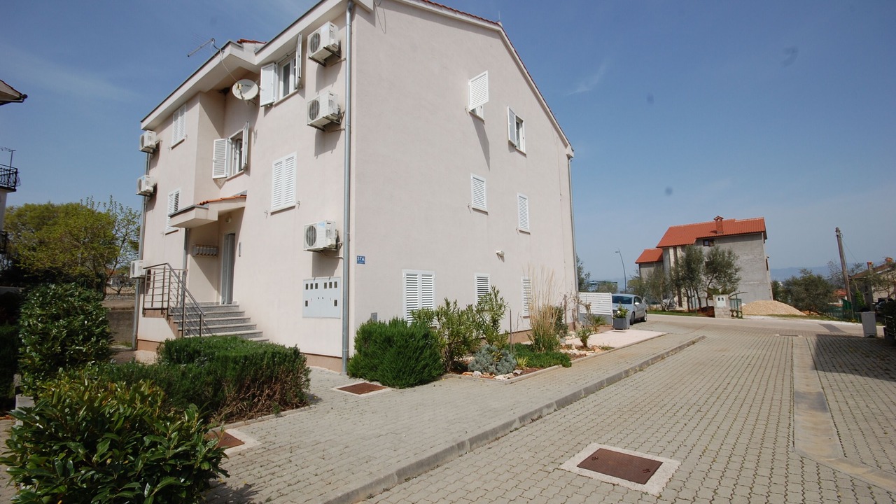 Photo of Outdoor in Porat