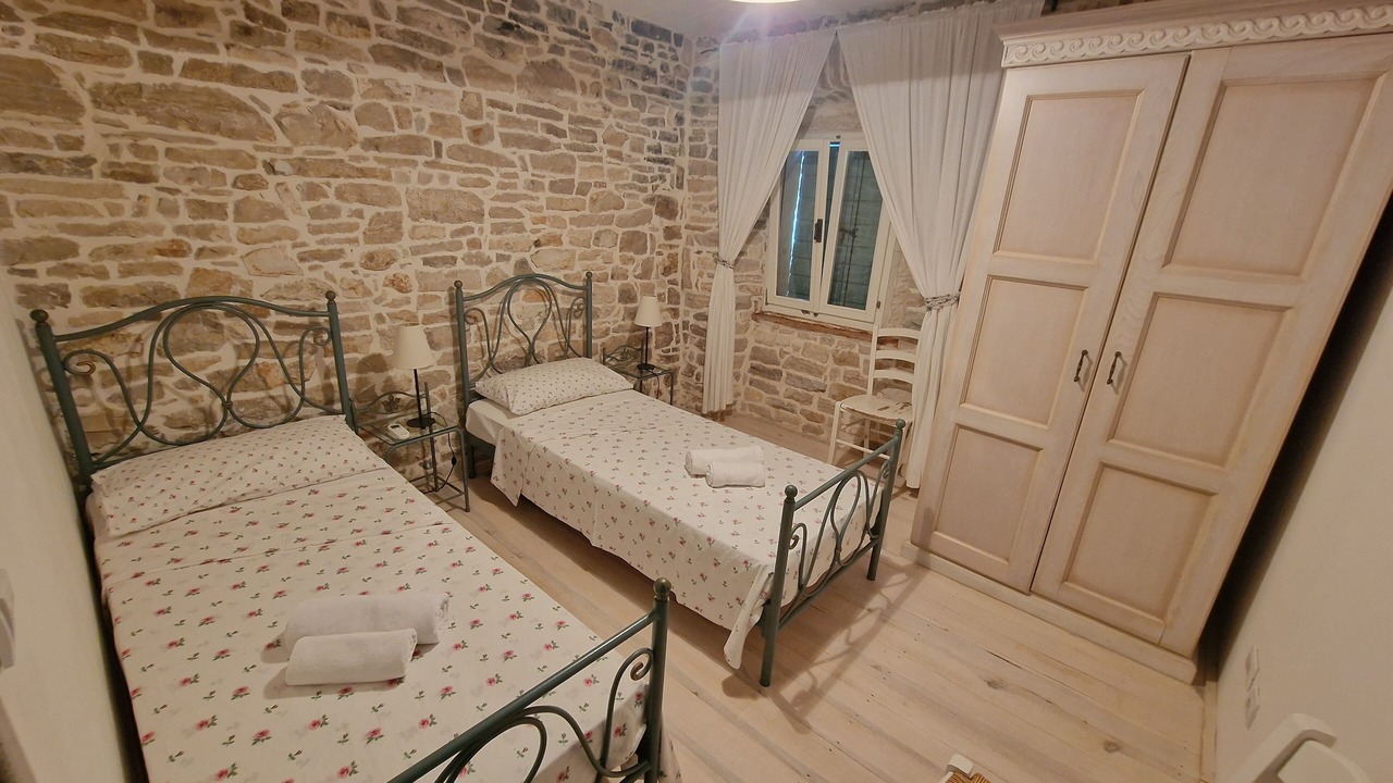 Photo of Bedroom in Glavani