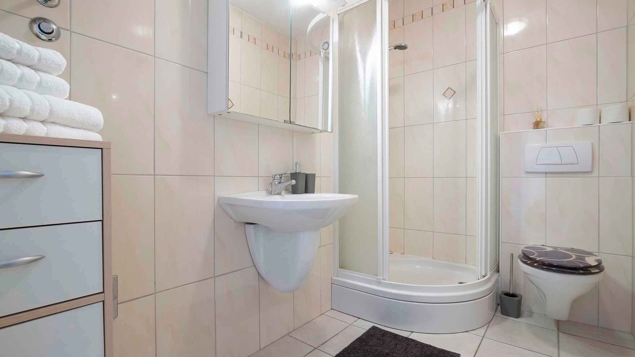 Photo of Bathroom in Soline
