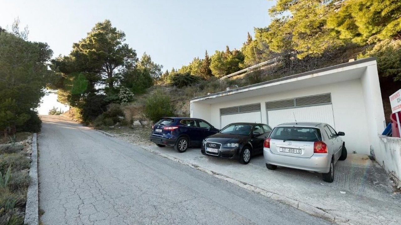 Photo of Others in Marusici