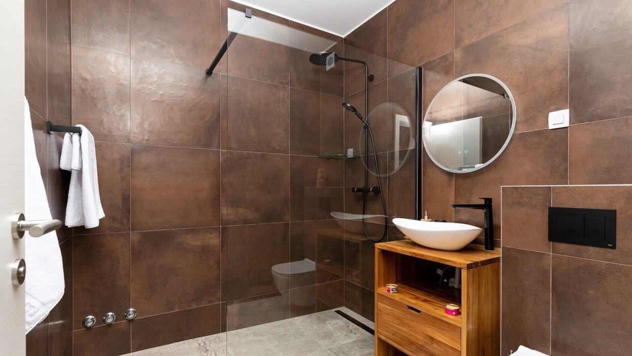 Photo of Bathroom in Kavran