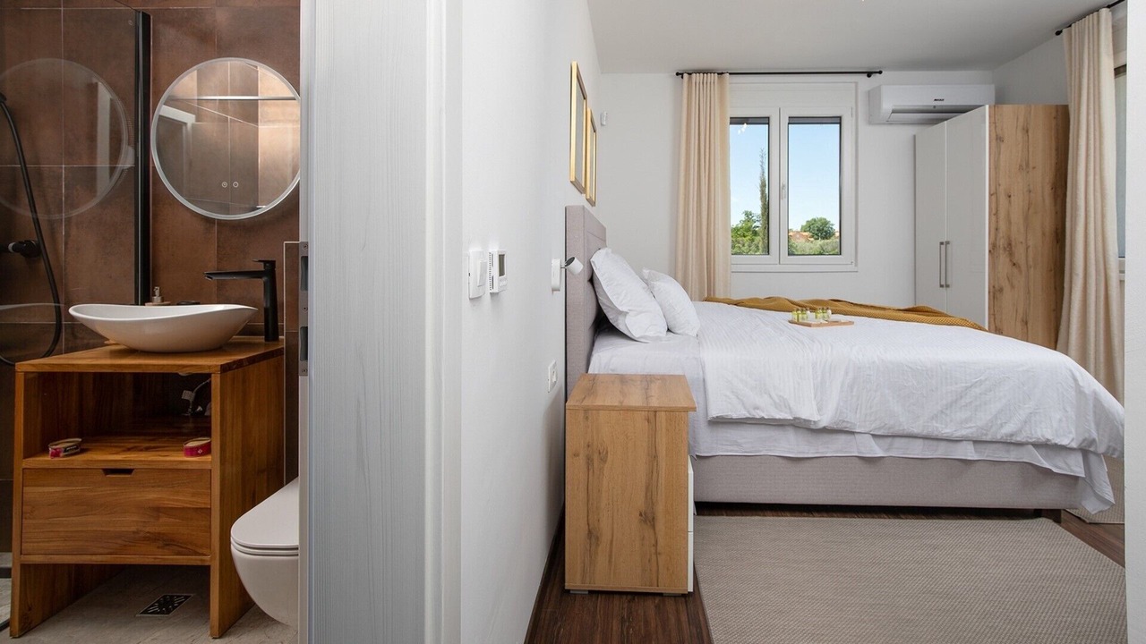 Photo of Bedroom in Kavran