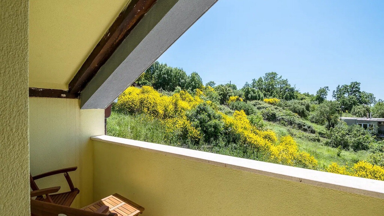Photo of Patio Balcony in Zavrelje