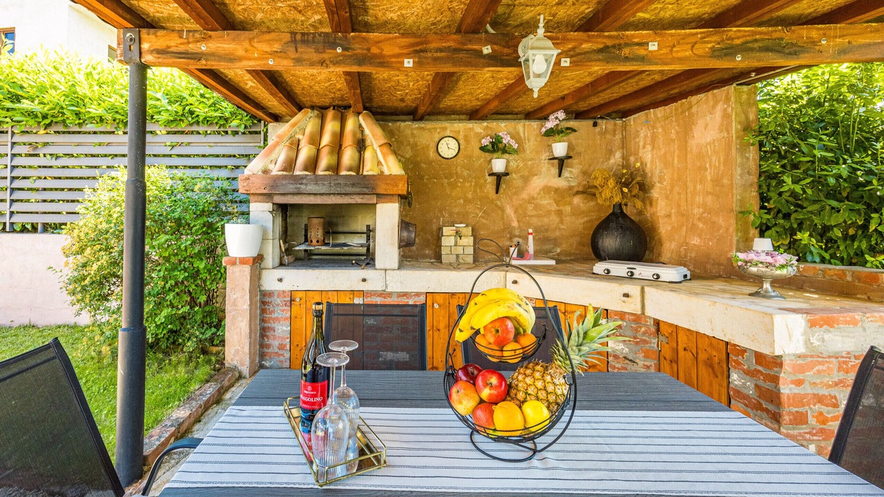 Photo of Outdoor in Oprtalj
