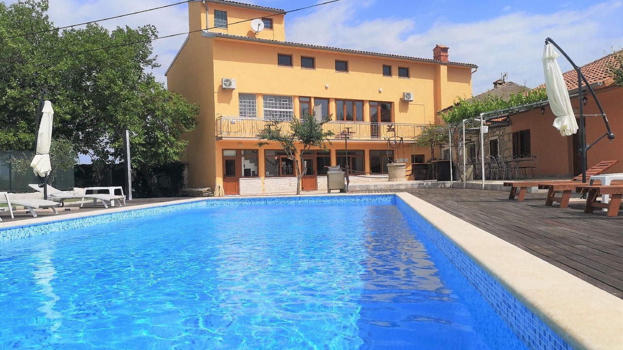 Photo of Outdoor in Cokuni