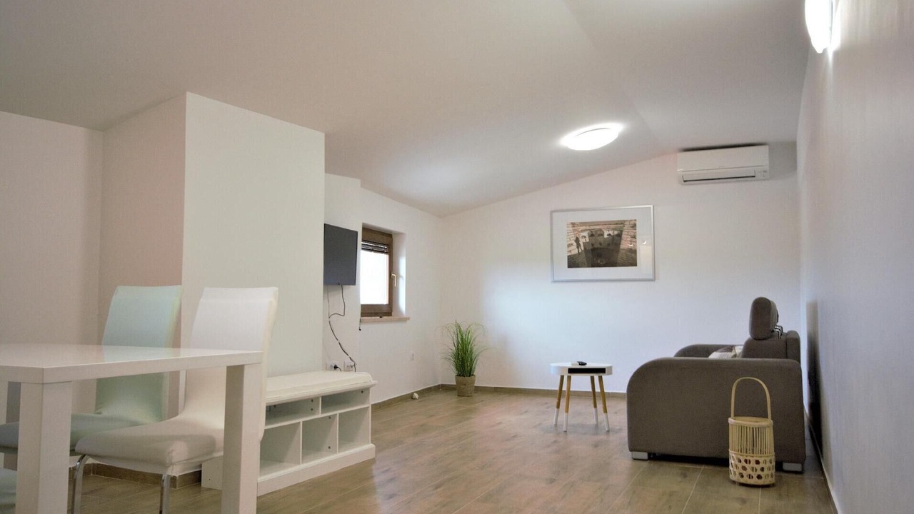 Photo of Livingroom in Cokuni