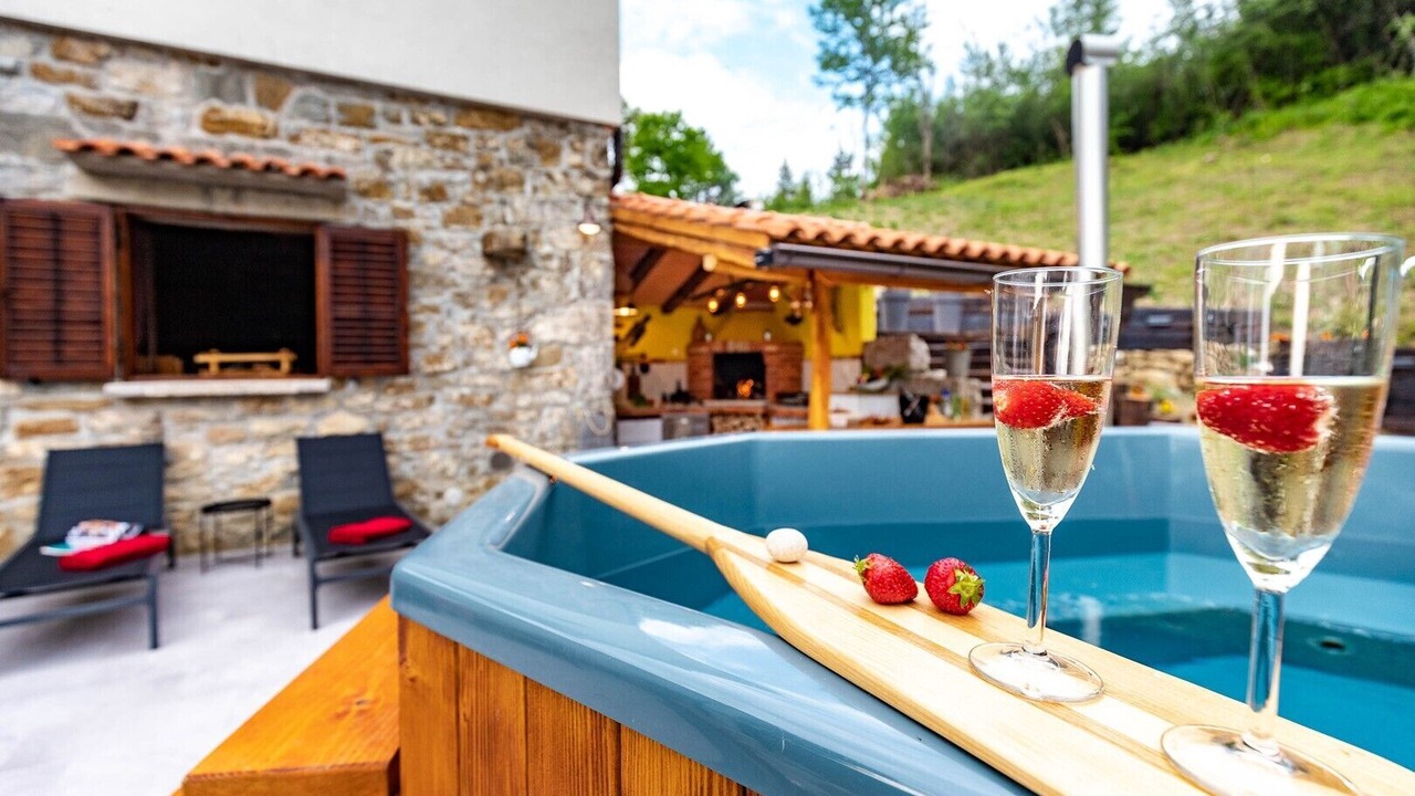 Photo of Outdoor in Lanisce