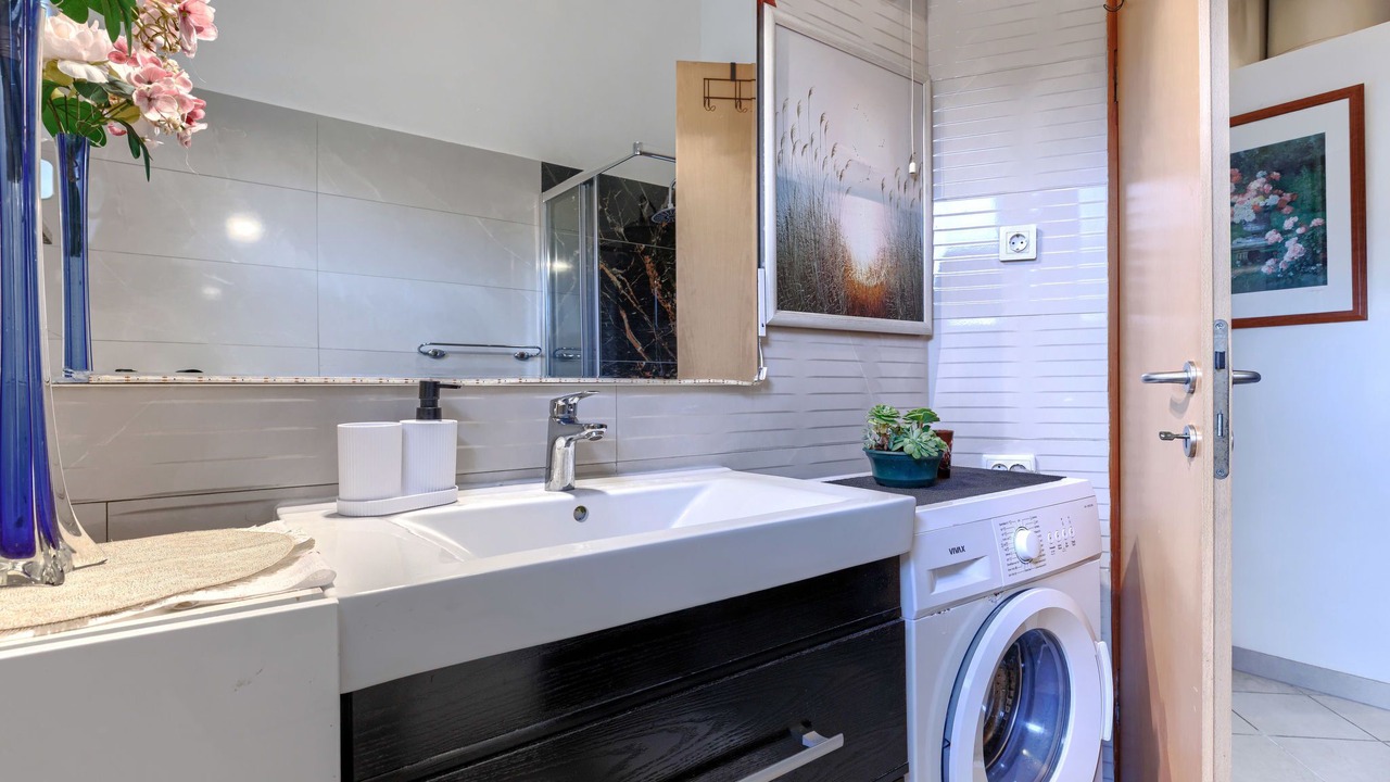 Photo of Bathroom in Pomer