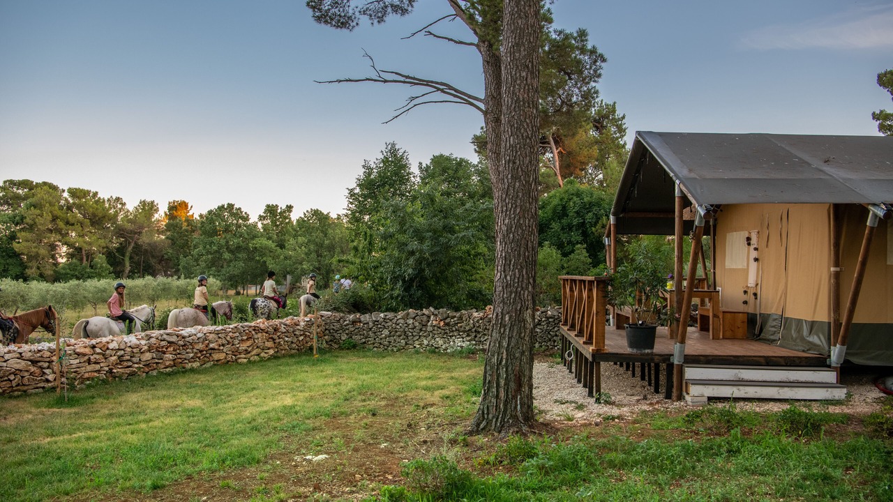 Photo of Outdoor in Kujici