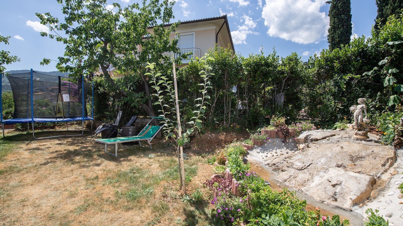 Photo of Outdoor in Ika