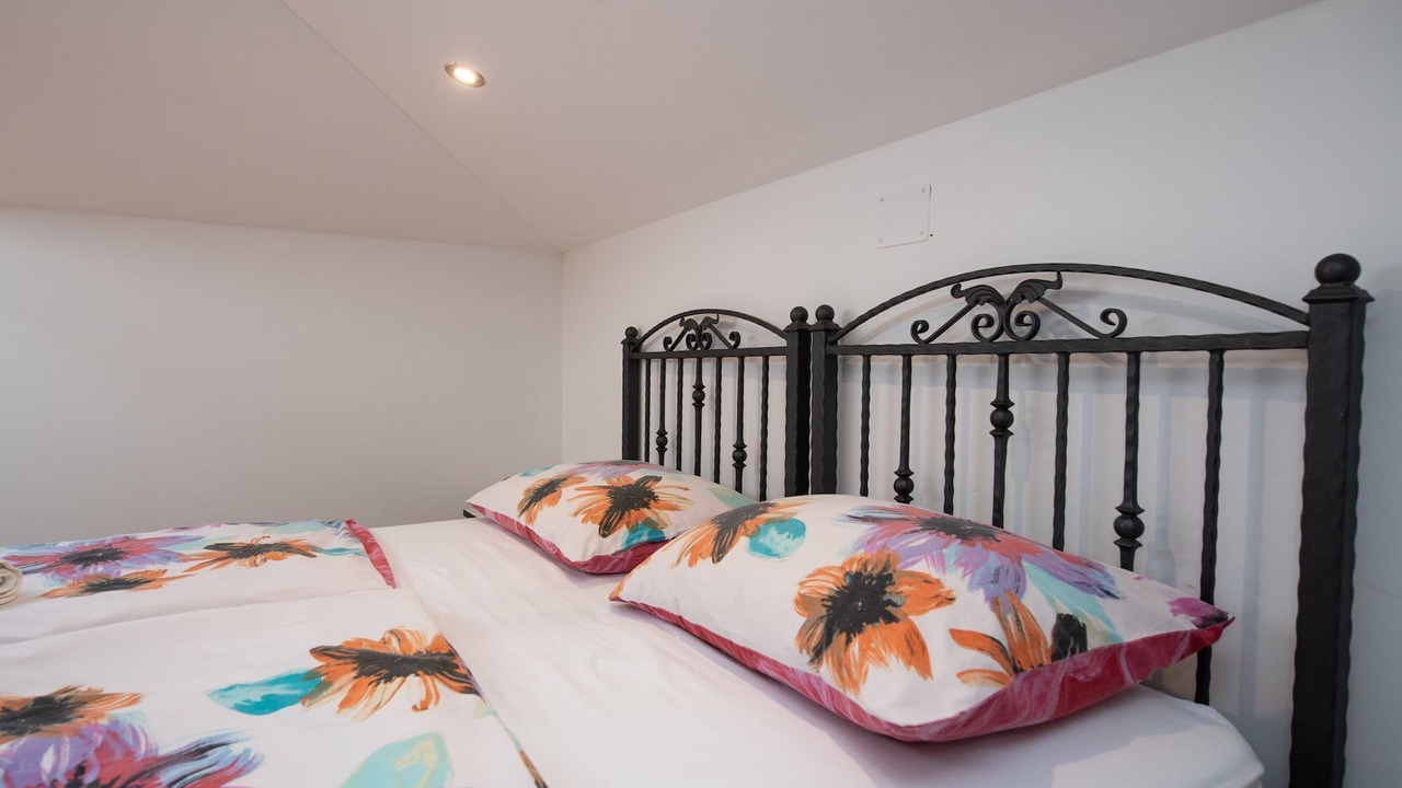 Photo of Bedroom in Ika