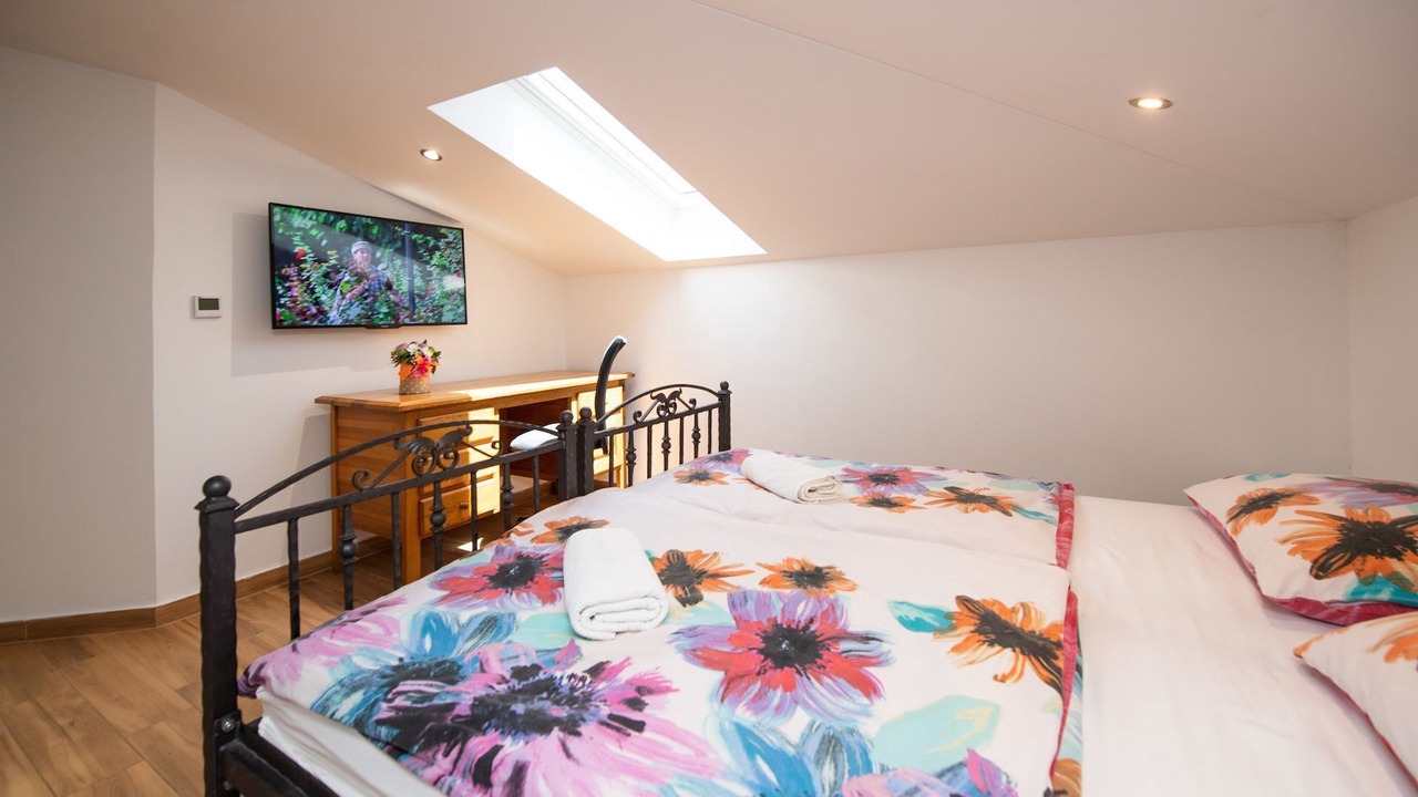 Photo of Bedroom in Ika
