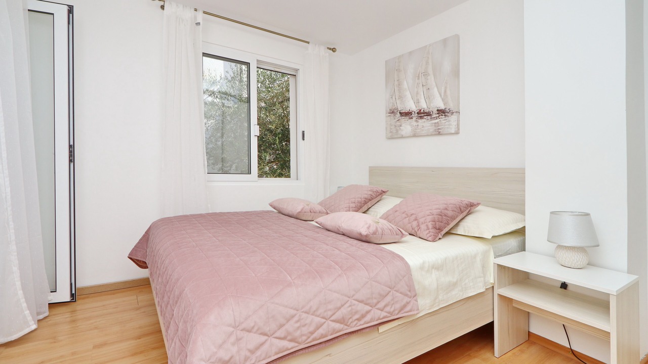 Photo of Bedroom in Potirna