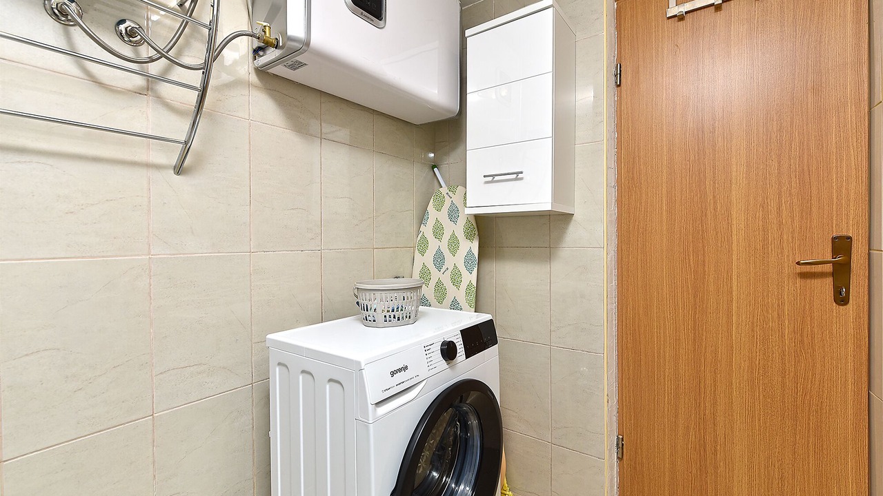 Photo of Bathroom in Gajana