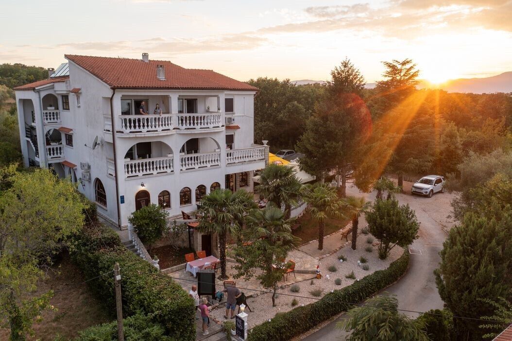 Photo of Outdoor in Porat