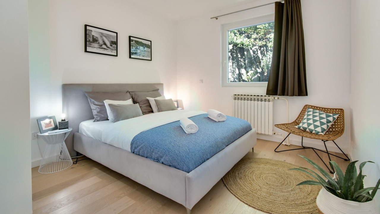 Photo of Bedroom in Pobri