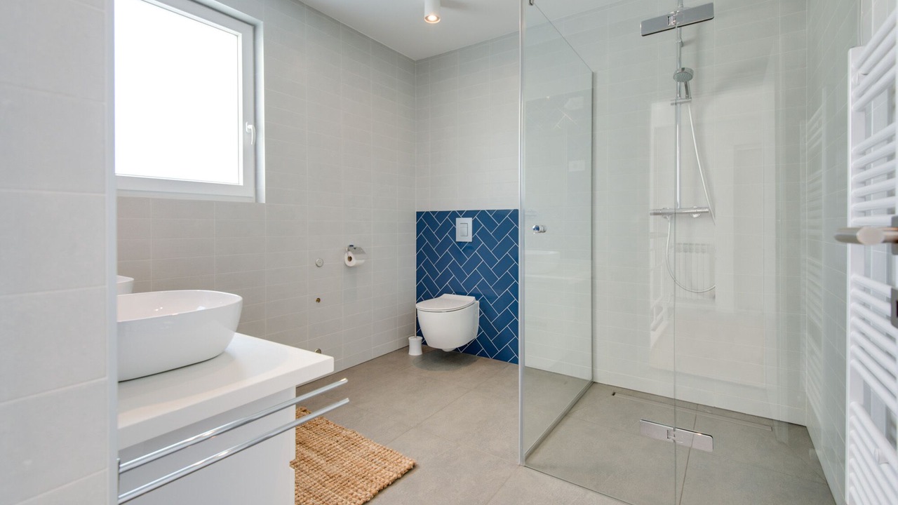 Photo of Bathroom in Pobri