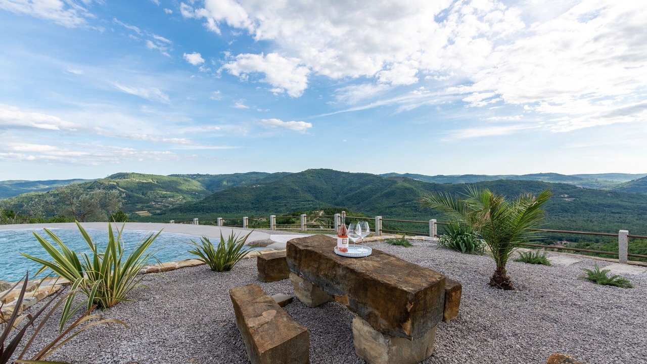 Photo of Patio Balcony in Sveti Bartol